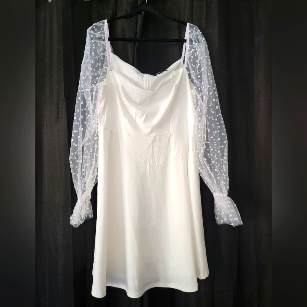 White Shein Unity Plus Contrast Mesh-Sleeved Dress Size 4XL